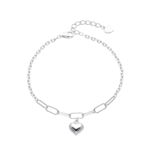 pulsera corazón y clips