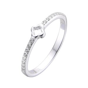 anillo tipo Van Cleef trébol